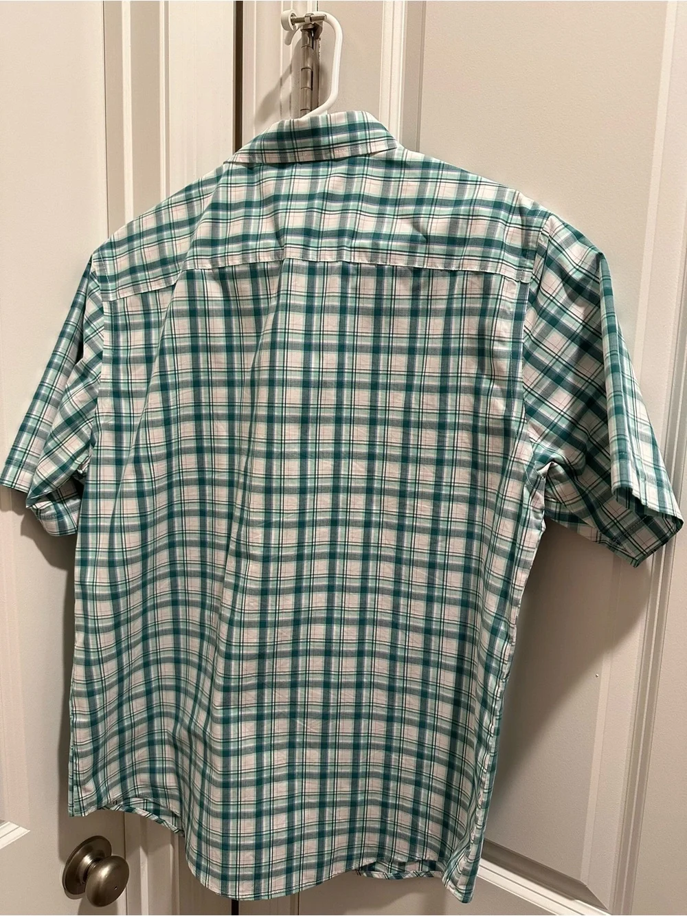 croft & barrow Green and White Plaid Button-Down Shirt, short sleeve